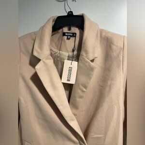 NWT Missguided Oversized Jacket for Women Tan color Size 6